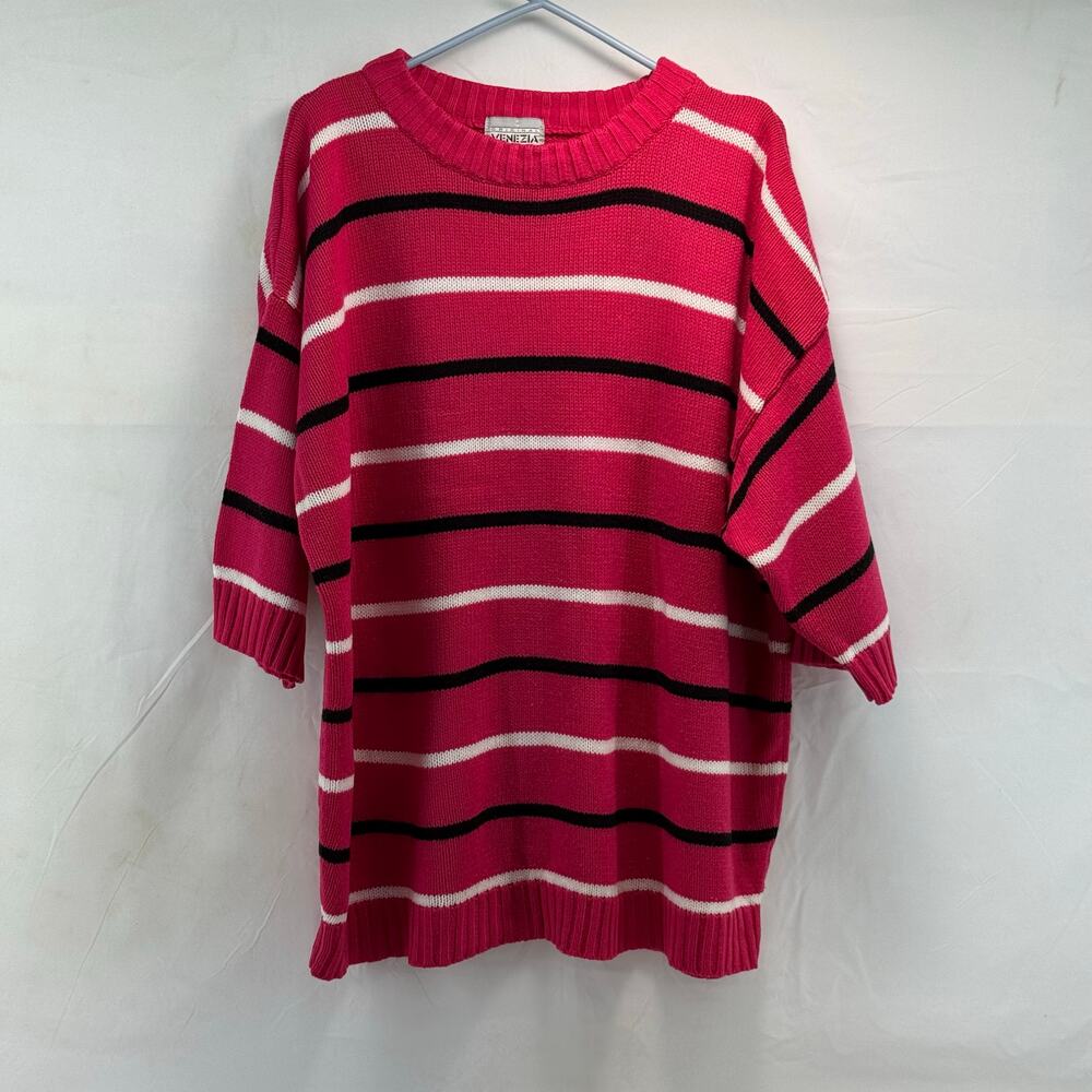 Venezia Vintage women’s oversized one size striped pink sweater.